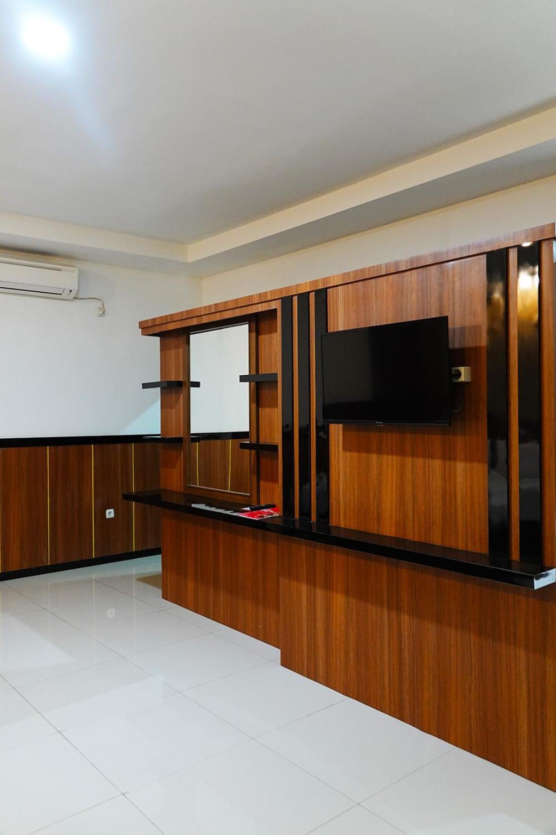 Baratha Hotel & Resto Bondowoso Luaran gambar