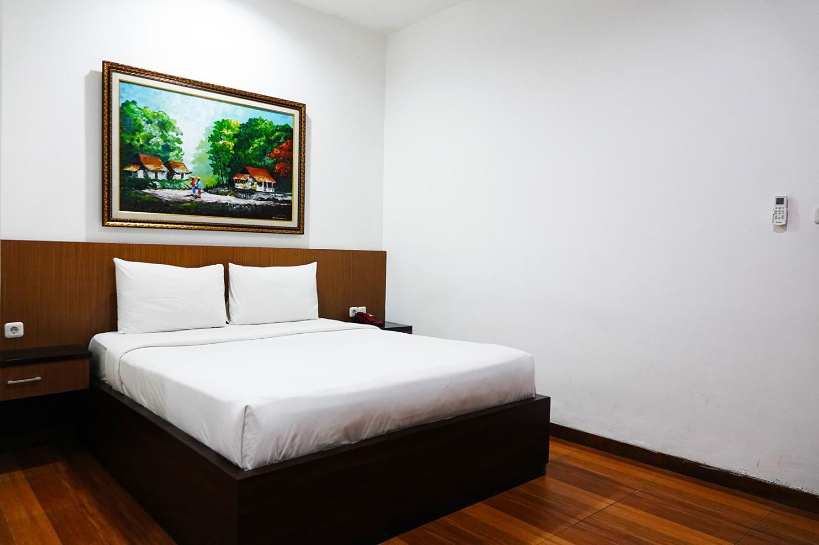 Baratha Hotel & Resto Bondowoso Luaran gambar