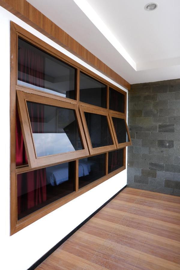 Baratha Hotel & Resto Bondowoso Luaran gambar