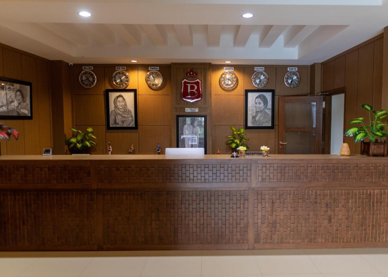 Baratha Hotel & Resto Bondowoso Luaran gambar