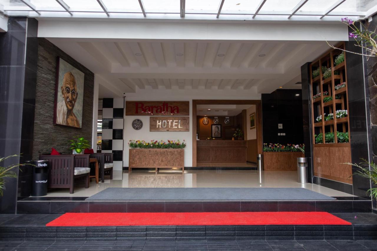 Baratha Hotel & Resto Bondowoso Luaran gambar