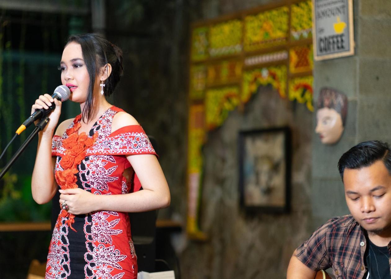 Baratha Hotel & Resto Bondowoso Luaran gambar